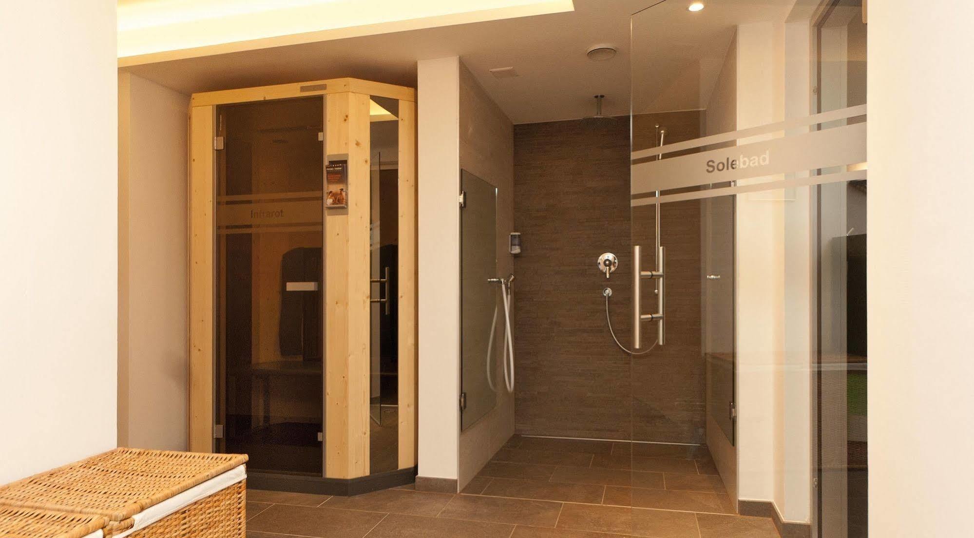 Waldpark Garni 4*